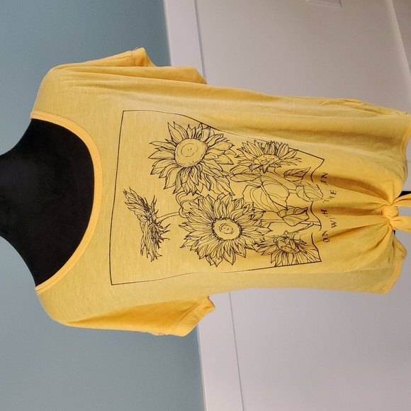 Truself Tie Front Yellow Sunflower Top L - Picture 2 of 13